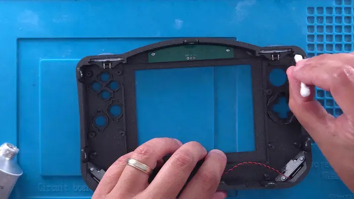 Installing The R&L Buttons