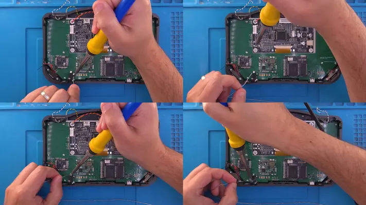 Mounting The Headphone Jack