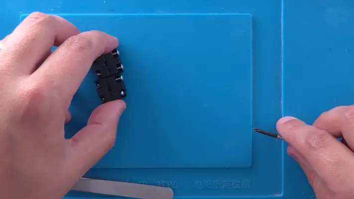 Preparing The Cart Slot Brackets