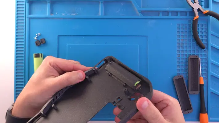 Mounting Internal Back Face Batteries - Part 1 